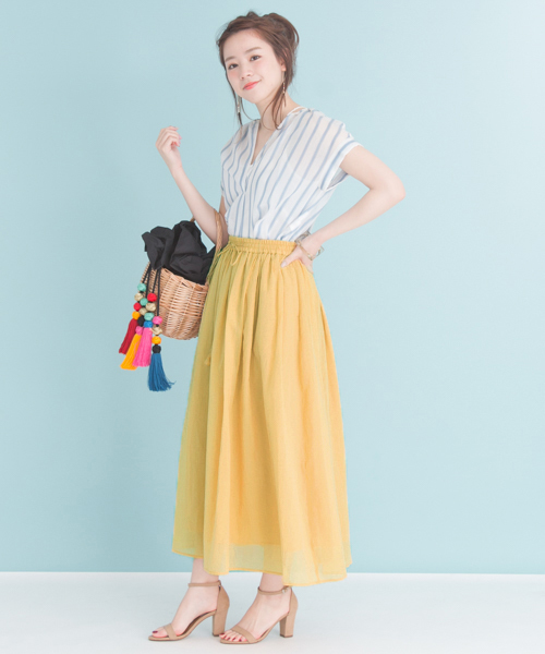 URBAN RESEARCH（アーバンリサーチ）の「UR コットンギャザーマキシスカート（スカート・レディース・グレー系その他/ブラック/イエロー/オレンジ系その他・FREE）」の17枚目の写真