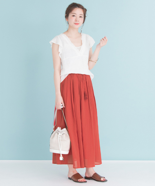 URBAN RESEARCH（アーバンリサーチ）の「UR コットンギャザーマキシスカート（スカート・レディース・グレー系その他/ブラック/イエロー/オレンジ系その他・FREE）」の18枚目の写真