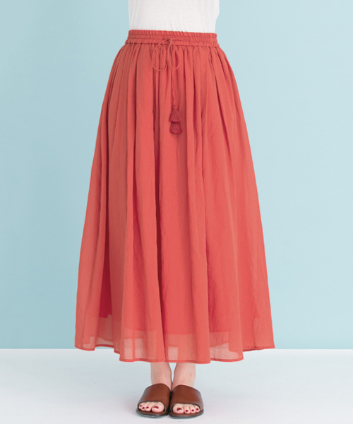 URBAN RESEARCH（アーバンリサーチ）の「UR コットンギャザーマキシスカート（スカート・レディース・グレー系その他/ブラック/イエロー/オレンジ系その他・FREE）」の20枚目の写真