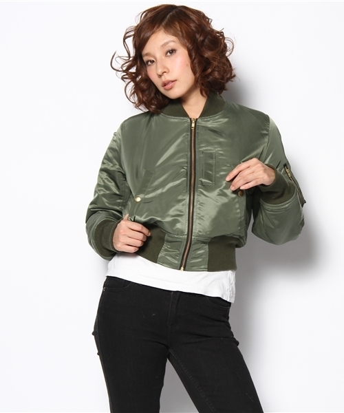 WEGO(ウィゴー)の「WEGO/MA-1ジャケット(ブルゾン・レディース・カーキ/ブラック/ベージュ・SMALL/MEDIUM)」の1枚目の写真