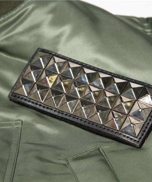 WEGO(ウィゴー)の「WEGO/MA-1ジャケット(ブルゾン・レディース・カーキ/ブラック/ベージュ・SMALL/MEDIUM)」の12枚目の写真