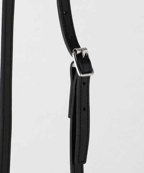 Dr. Martens（ドクターマーチン）の「＜Dr. Martens＞サッチェルミニショルダーバッグ（ショルダーバッグ・レディース・ブラック/ワインレッド・FREE）」の7枚目の写真