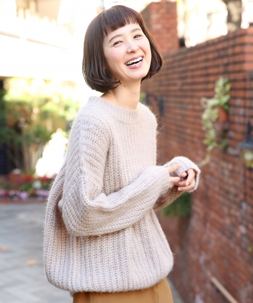 GLOBAL WORK（グローバルワーク）の「3ゲージモヘヤコンアゼBIGプルオーバー/776610（ニット/セーター・レディース・ブラック/ライトグレー/アイボリー/ブルー/ライトピンク・SMALL/MEDIUM/LARGE）」の3枚目の写真