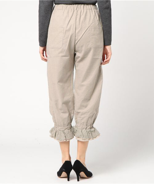 MERLOT（メルロー）の「裾フリルパンツ7306（その他パンツ・レディース・ブラック/ベージュ/オフホワイト・FREE）」の6枚目の写真