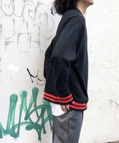 kutir(クティール)の「LINE RIB SWEAT / ラインリブ裏毛プルオーバー トレーナー(スウェット・メンズ・ホワイト/ブラック/レッド・MEDIUM/LARGE)」の17枚目の写真