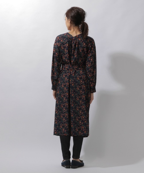 laboratory work（ラボラトリーワーク）の「エアリーガウン（ワンピース・レディース・イエロー系その他/ブルー・MEDIUM）」の12枚目の写真