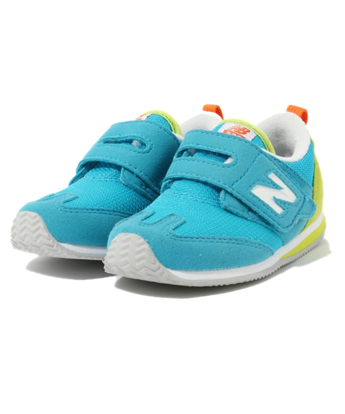 NEW BALANCE(ニューバランス)の「ニューバランス カラフル ベビー キッズ スニーカー FS320(スニーカー・キッズ・ピンク/オレンジ/ブルー・14cm/16cm/13cm/15cm)」の2枚目の写真