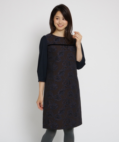 Sunauna(スーナウーナ)の「【洗える】ブロケードフラワーワンピース(ワンピース・レディース・ネイビー/グレー系1・38/36/40)」の3枚目の写真