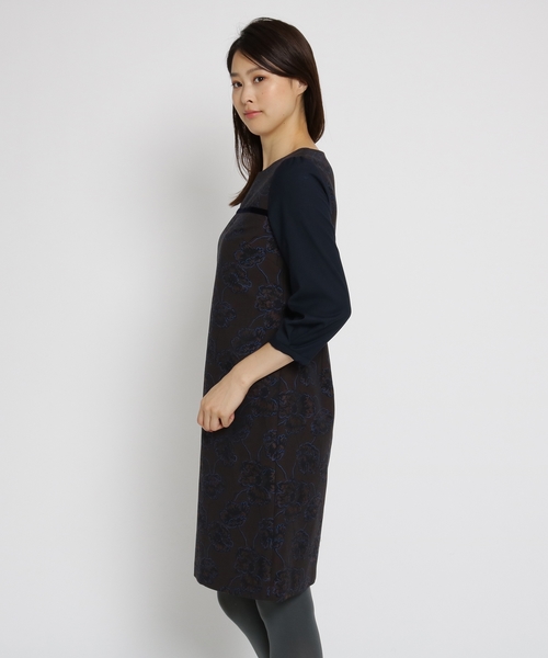 Sunauna(スーナウーナ)の「【洗える】ブロケードフラワーワンピース(ワンピース・レディース・ネイビー/グレー系1・38/36/40)」の4枚目の写真