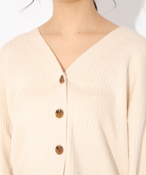 Heather(ヘザー)の「ハイゲージリブボタンカーディガン 827987(カーディガン/ボレロ・レディース・アイボリー/ブラック/ベージュ/グリーン/レッド・FREE)」の15枚目の写真