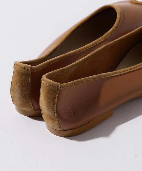 ODETTE E ODILE（オデットエオディール）の「【別注】MOHI...&O ﾋﾟｰﾌﾟﾄｩFLT（パンプス・レディース・ホワイト/パープル/ブラウン/グレー・38/35/36/37）」の8枚目の写真