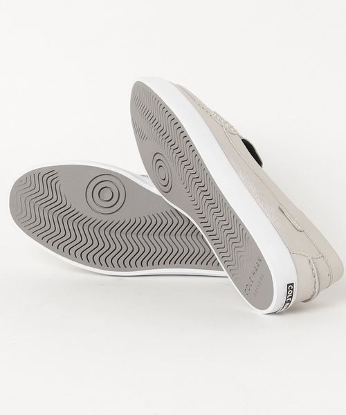 COLE HAAN（コールハーン）の「ナンタケット ローファー womens（ローファー・レディース・シルバー・6.5/7.5/5.5/6/7）」の2枚目の写真
