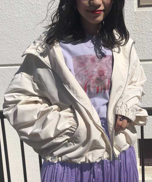 one after another NICE CLAUP（ワンアフターアナザーナイスクラップ）の「newボリューム袖マウンテンパーカー（マウンテンパーカー・レディース・アイボリー/ブラック/イエロー・FREE）」の8枚目の写真