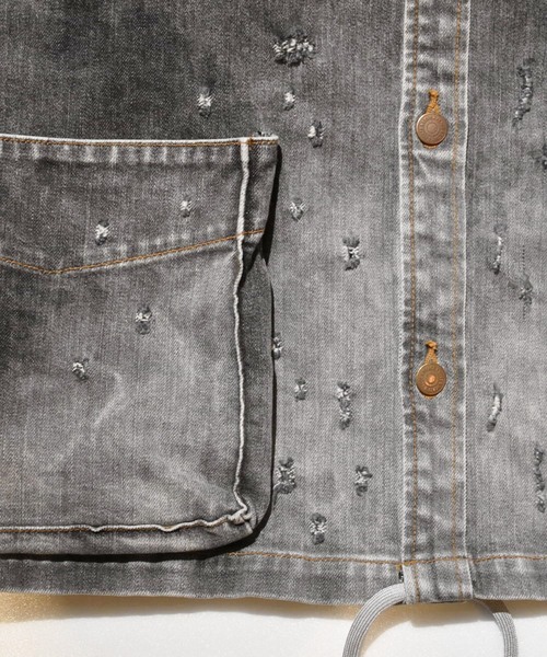roarguns（ロアーガンズ）の「12oz DENIM BLOUSON SWAROVSKI（カバーオール・メンズ・ブラック系その他・2）」の2枚目の写真