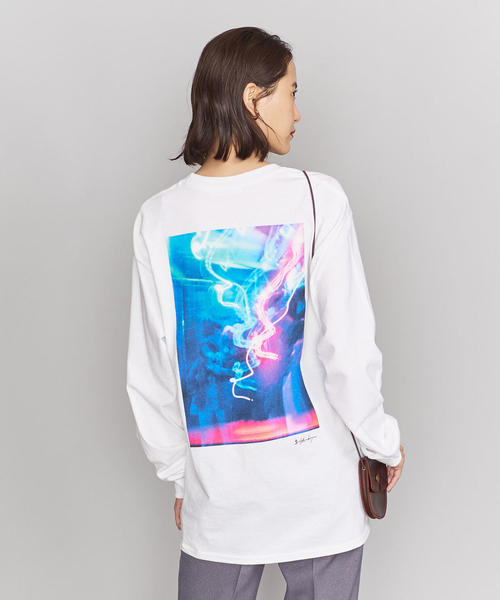 BEAUTY&YOUTH UNITED ARROWS(ビューティーアンドユースユナイテッドアローズ)の「<idilliaco>フォトプリントロングスリーブTシャツ(Tシャツ/カットソー・レディース・ホワイト/ブラック/その他1・FREE)」の1枚目の写真