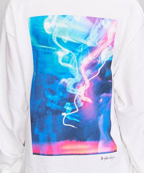 BEAUTY&YOUTH UNITED ARROWS(ビューティーアンドユースユナイテッドアローズ)の「<idilliaco>フォトプリントロングスリーブTシャツ(Tシャツ/カットソー・レディース・ホワイト/ブラック/その他1・FREE)」の13枚目の写真