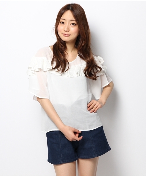 mystic（ミスティック）の「フレアSLフリルブラウス（シャツ/ブラウス・レディース・ミント/ベージュ/ピンク/ブラック/オフホワイト・ﾌﾘ-）」の2枚目の写真