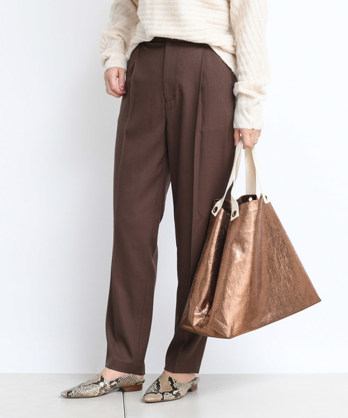 DouDou（ドゥドゥ）の「NEWテーパードパンツ（その他パンツ・レディース・ブラウン/バイオレット・38/36）」の2枚目の写真