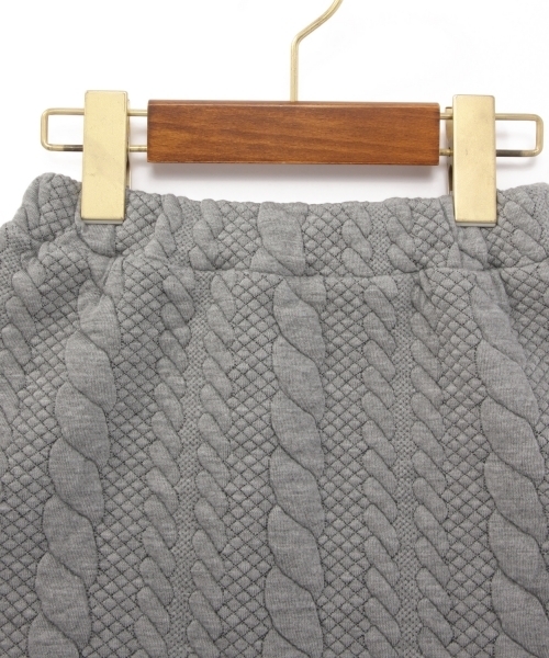 green label relaxing（グリーンレーベルリラクシング）の「【KIDS】ケーブルジャカード スカート（スカート・キッズ・グレー/オフホワイト・95/115/135/125/105）」の4枚目の写真