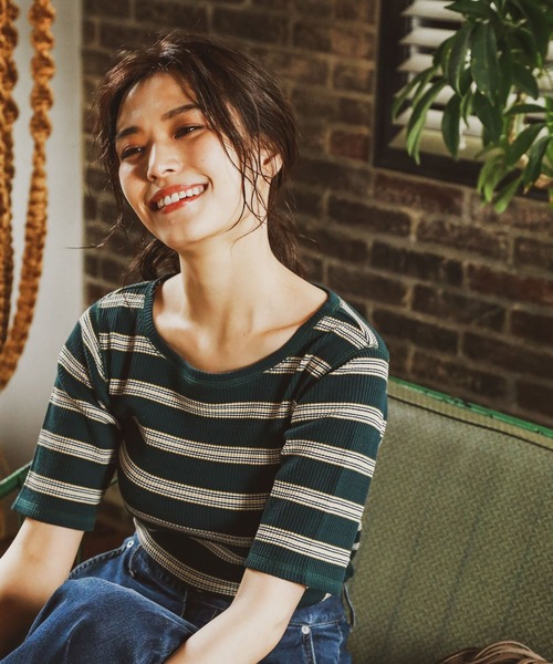 BAYFLOW(ベイフロー)の「マルチボーダーリブプルオーバー(Tシャツ/カットソー・レディース・ボルドー/グリーン・SMALL/MEDIUM)」の1枚目の写真
