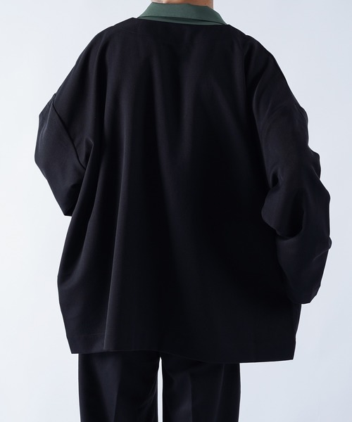 kutir(クティール)の「ボタンレスオーバージャケット(テーラードジャケット・メンズ・ブラック/グリーン/レンガ・MEDIUM/LARGE)」の9枚目の写真