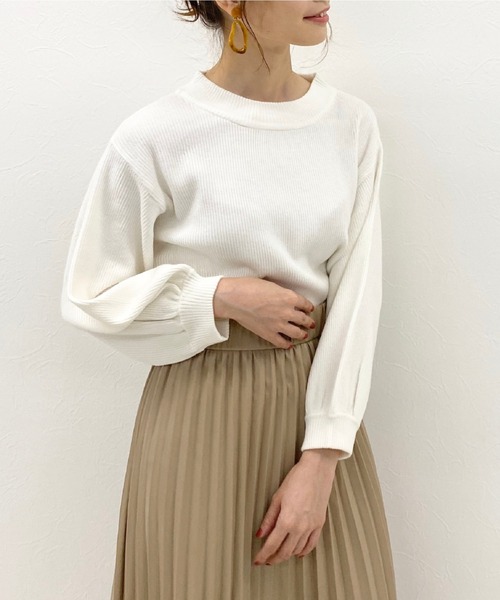 archives（アルシーヴ）の「袖ボリュームニットプルオーバー（ニット/セーター・レディース・ピンク系その他/アイボリー/オフホワイト/ブラック/ブラウン/ブルー/グリーン系その他・MEDIUM）」の17枚目の写真