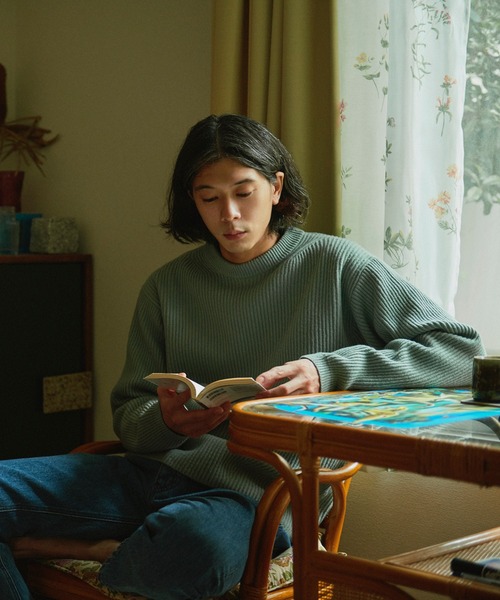 JOURNAL STANDARD relume(ジャーナルスタンダード レリューム)の「7GG ITALYメリノウール 畦編みクルーネックニット(ニット/セーター・メンズ・ホワイト/ブラック/グレー/グリーン/ネイビー/ピンク・MEDIUM/LARGE/X-LARGE)」の5枚目の写真