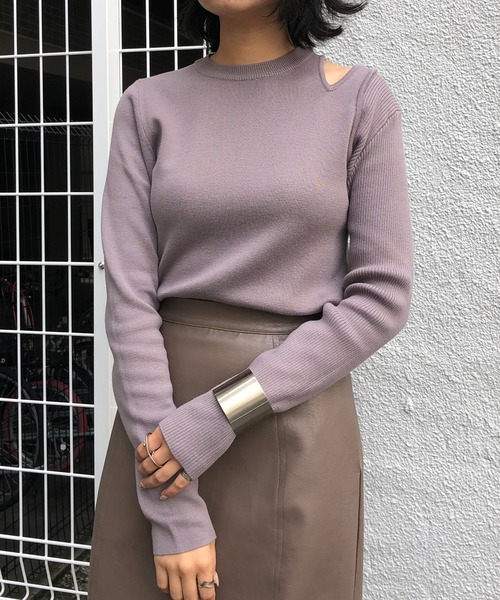 &g'aime（アンジェム）の「【&g'aime】編地切り替えアシンメトリーニット（ニット/セーター・レディース・ブラック/ベージュ/グレー/アイボリー・FREE）」の3枚目の写真