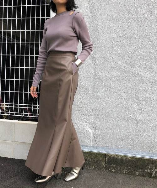 &g'aime（アンジェム）の「【&g'aime】編地切り替えアシンメトリーニット（ニット/セーター・レディース・ブラック/ベージュ/グレー/アイボリー・FREE）」の21枚目の写真