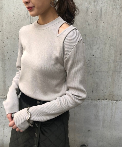 &g'aime（アンジェム）の「【&g'aime】編地切り替えアシンメトリーニット（ニット/セーター・レディース・ブラック/ベージュ/グレー/アイボリー・FREE）」の13枚目の写真