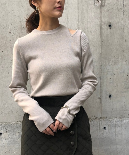 &g'aime（アンジェム）の「【&g'aime】編地切り替えアシンメトリーニット（ニット/セーター・レディース・ブラック/ベージュ/グレー/アイボリー・FREE）」の12枚目の写真