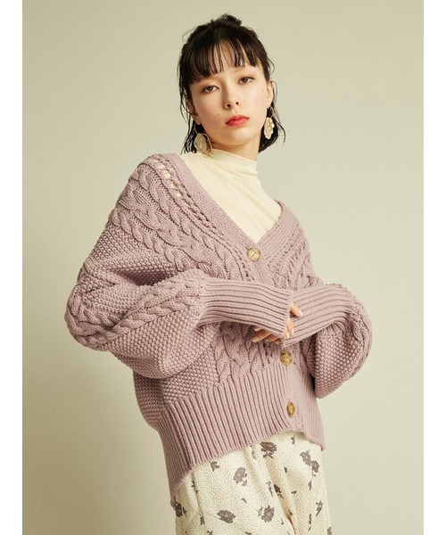 LILY BROWN（リリーブラウン）の「ハイネックチュールトップス