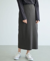 バックスリットリブロングスカート