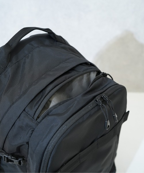 COLEMAN（コールマン）の「【Coleman / コールマン】AITHRIA 30 エスリア（バックパック/リュック・レディース・ブラック/グレー/ホワイト/ブルー/グリーン・FREE）」の19枚目の写真