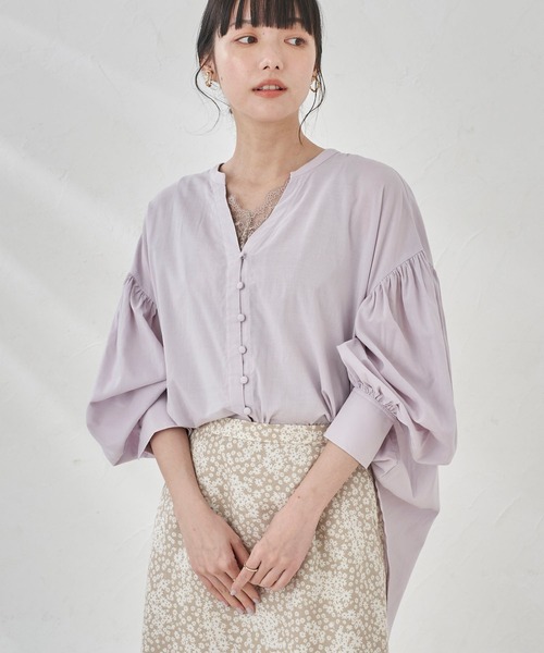 earth music&ecology（アースミュージックアンドエコロジー）の「ボリュームスリーブブラウス ＊（シャツ/ブラウス・レディース・オフホワイト/ミント/ラベンダー/ストライプ・FREE）」の4枚目の写真