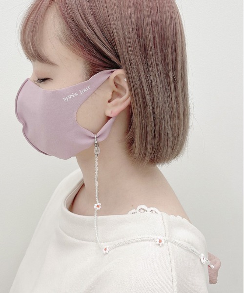 apres jour(アプレジュール)の「【apres jour×ARIAZ】ビーズ2WAYマルチストラップ(ネックレス・レディース・ブラック/ホワイト・FREE)」の1枚目の写真