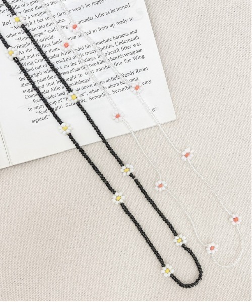 apres jour(アプレジュール)の「【apres jour×ARIAZ】ビーズ2WAYマルチストラップ(ネックレス・レディース・ブラック/ホワイト・FREE)」の7枚目の写真