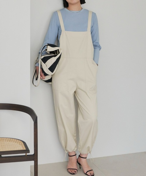 Aunt Marie's（アントマリーズ）の「ドロストサロペット / 低身長向けSサイズ有（サロペット/オーバーオール・レディース・ブラック/アイボリー・SMALL/FREE）」の2枚目の写真