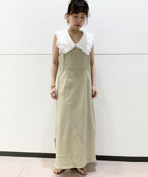 Rie Miller(リエミラー)の「フリルビックカラー2WAYブラウス(シャツ/ブラウス・レディース・ホワイト/ベージュ系1/ブラック/チャコールグレー/サックスブルー/ベージュ・38)」の16枚目の写真