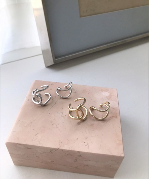 Me%(ミィパーセント)の「☆2点セット☆ヘンケイワイヤーSETリング(リング・レディース・シルバー/ゴールド・FREE)」の17枚目の写真