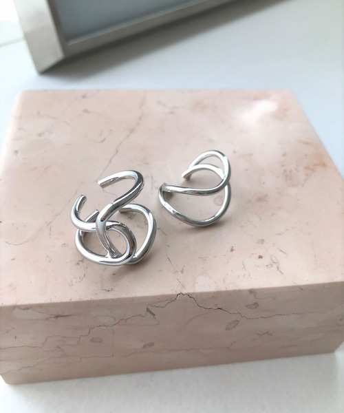 Me%(ミィパーセント)の「☆2点セット☆ヘンケイワイヤーSETリング(リング・レディース・シルバー/ゴールド・FREE)」の15枚目の写真