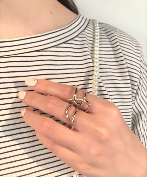 Me%(ミィパーセント)の「☆2点セット☆ヘンケイワイヤーSETリング(リング・レディース・シルバー/ゴールド・FREE)」の11枚目の写真