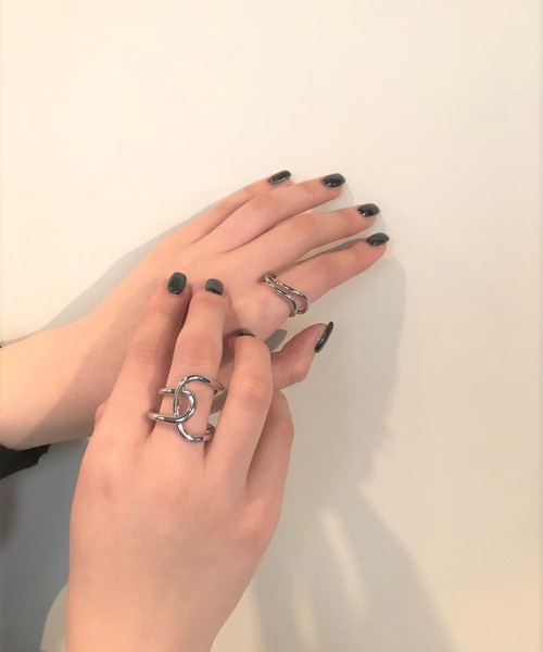 Me%(ミィパーセント)の「☆2点セット☆ヘンケイワイヤーSETリング(リング・レディース・シルバー/ゴールド・FREE)」の14枚目の写真