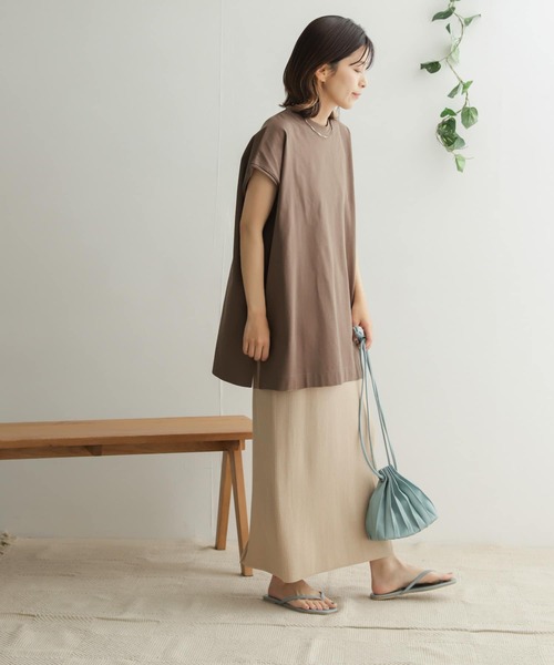 URBAN RESEARCH DOORS（アーバンリサーチドアーズ）の「【WEB限定】ワイドチュニックプルオーバー（Tシャツ/カットソー・レディース・ブルー/ライトベージュ/モカ・ONE）」の12枚目の写真