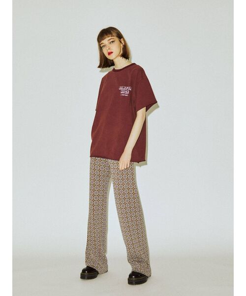 jouetie（ジュエティ）の「クラックロゴTシャツ（Tシャツ/カットソー・レディース・オフホワイト/ボルドー/ブラック・MEDIUM）」の12枚目の写真