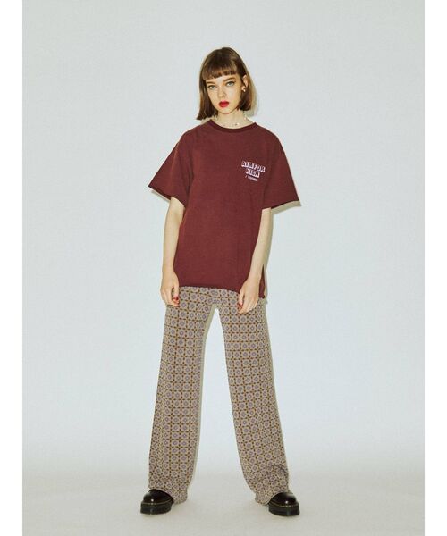 jouetie（ジュエティ）の「クラックロゴTシャツ（Tシャツ/カットソー・レディース・オフホワイト/ボルドー/ブラック・MEDIUM）」の7枚目の写真