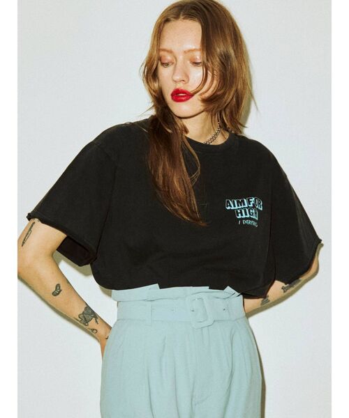 jouetie（ジュエティ）の「クラックロゴTシャツ（Tシャツ/カットソー・レディース・オフホワイト/ボルドー/ブラック・MEDIUM）」の19枚目の写真