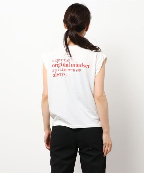 RASVOA（ラスボア）の「ノースリクロップドＴ（Tシャツ/カットソー・レディース・ブラック/レッド/オフホワイト・FREE）」の5枚目の写真