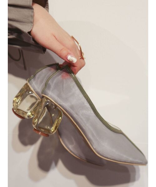 merry jenny（メリージェニー）の「エアリーパイピングパンプス（パンプス・レディース・ライトブルー/ブラウン/アイボリー・MEDIUM/LARGE）」の5枚目の写真