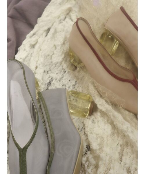 merry jenny（メリージェニー）の「エアリーパイピングパンプス（パンプス・レディース・ライトブルー/ブラウン/アイボリー・MEDIUM/LARGE）」の18枚目の写真